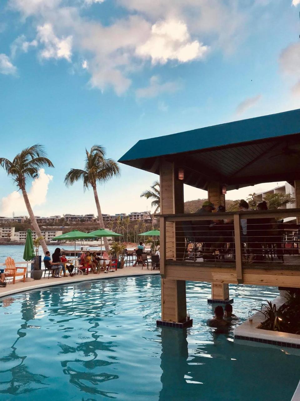 Bolongo Bay Beach Resort Exterior photo