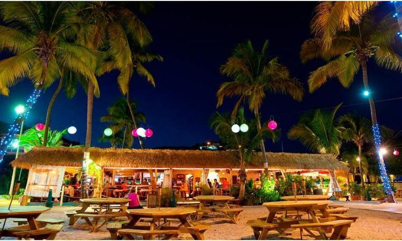 Bolongo Bay Beach Resort Exterior photo